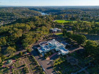 Picturesque Woronora Memorial Park